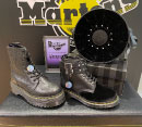 Dr.Martens×WEDNESDAYコラボ商品のご紹介！